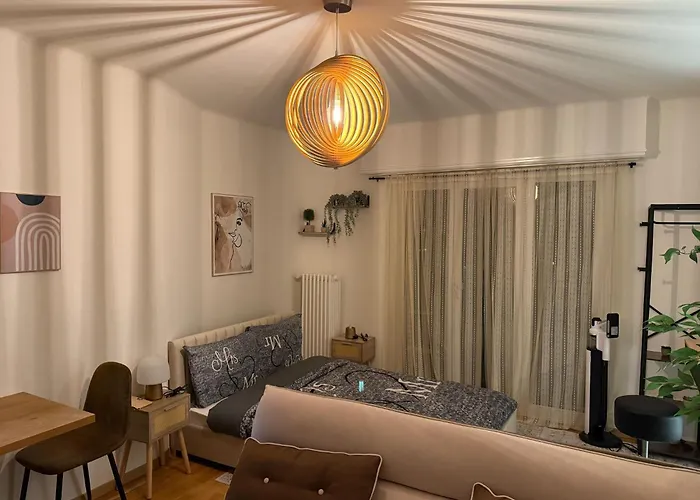 Centre アパート ローザンヌ